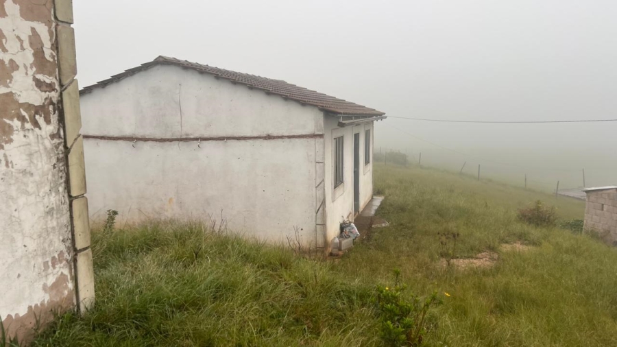 5 Bedroom Property for Sale in Emaswazini KwaZulu-Natal