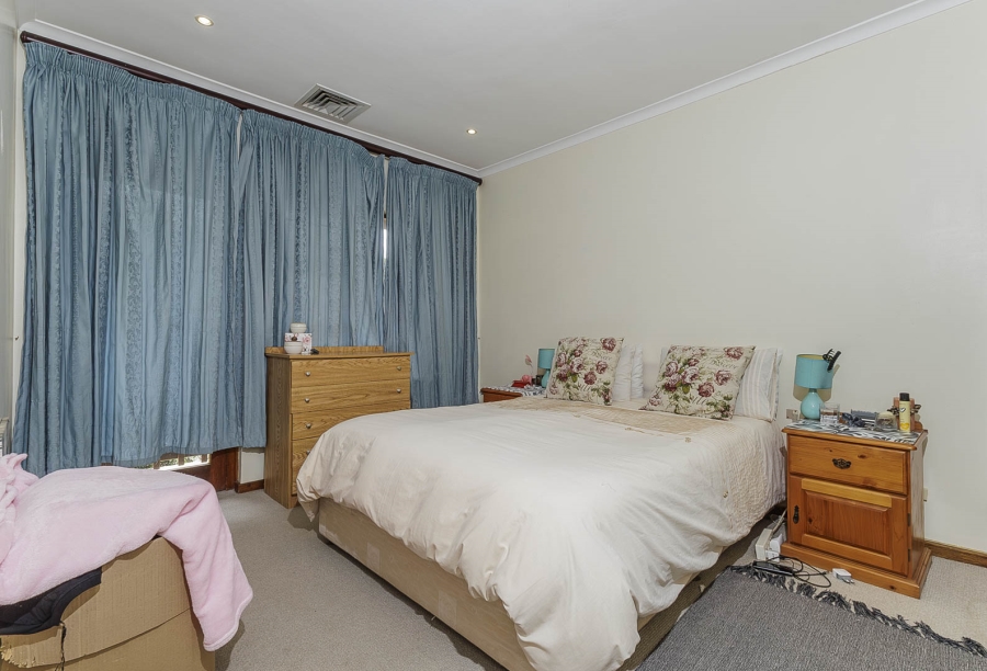 6 Bedroom Property for Sale in Westville Central KwaZulu-Natal