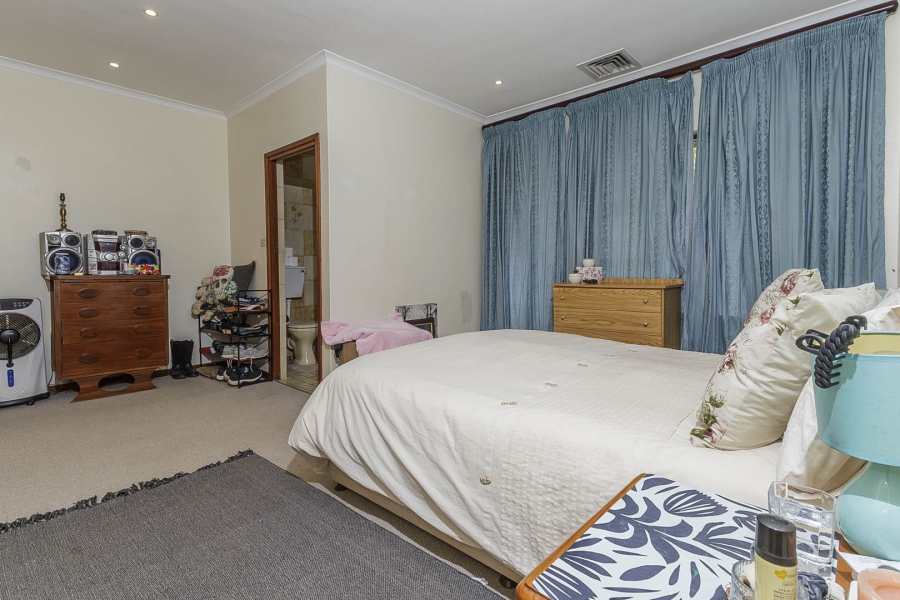 6 Bedroom Property for Sale in Westville Central KwaZulu-Natal