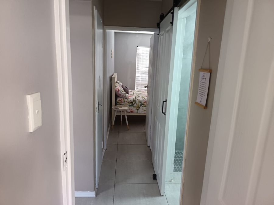 2 Bedroom Property for Sale in Waterval Park KwaZulu-Natal