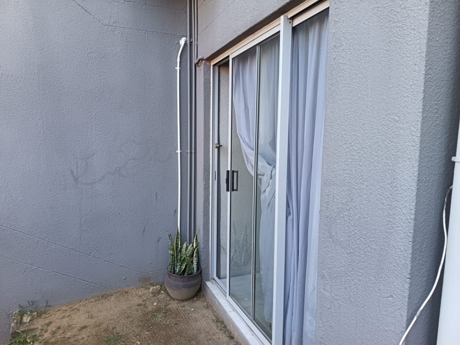 2 Bedroom Property for Sale in Waterval Park KwaZulu-Natal