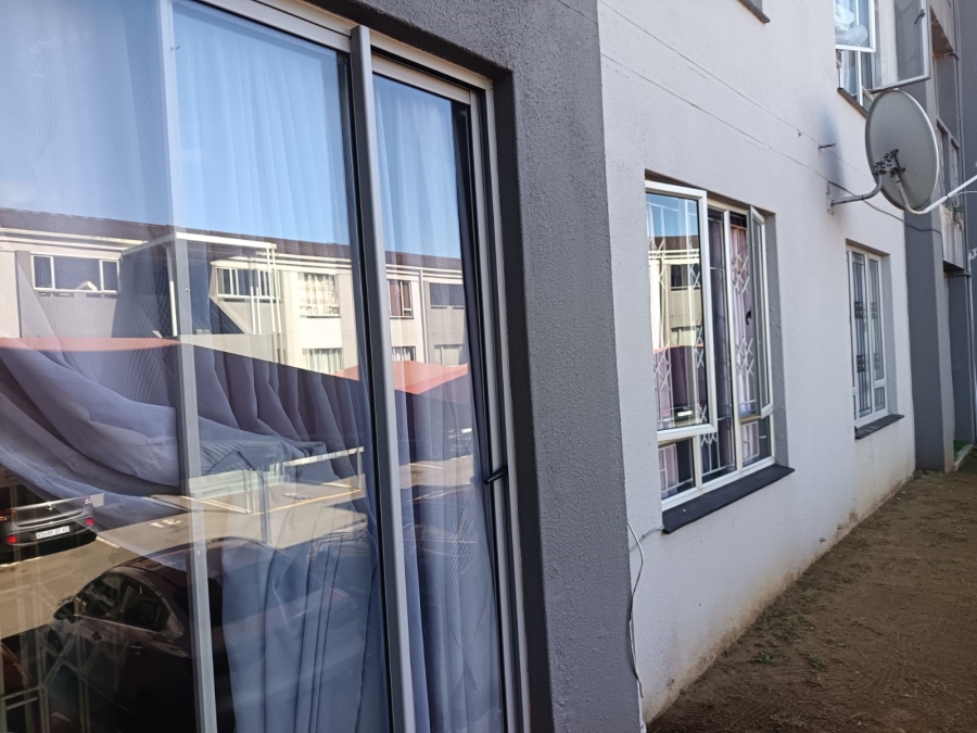 2 Bedroom Property for Sale in Waterval Park KwaZulu-Natal