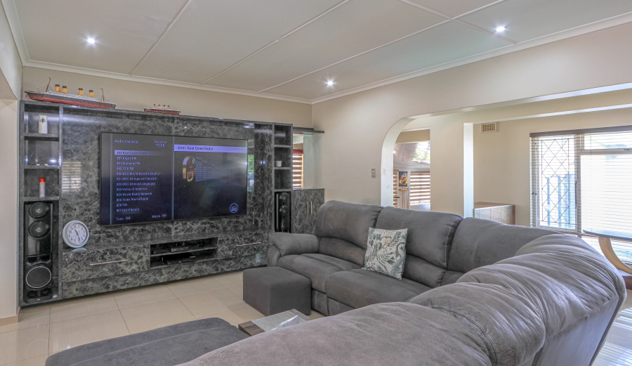 4 Bedroom Property for Sale in Herrwood Park KwaZulu-Natal