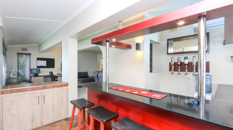 4 Bedroom Property for Sale in Herrwood Park KwaZulu-Natal