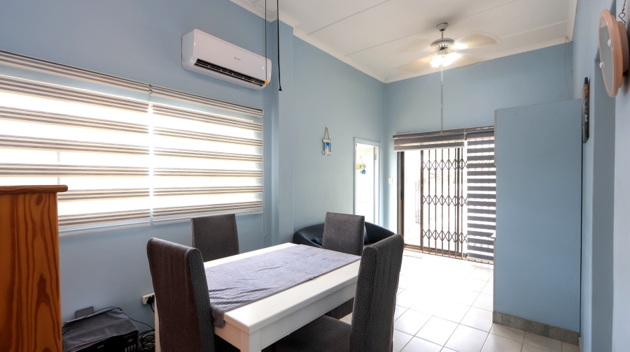 4 Bedroom Property for Sale in Herrwood Park KwaZulu-Natal