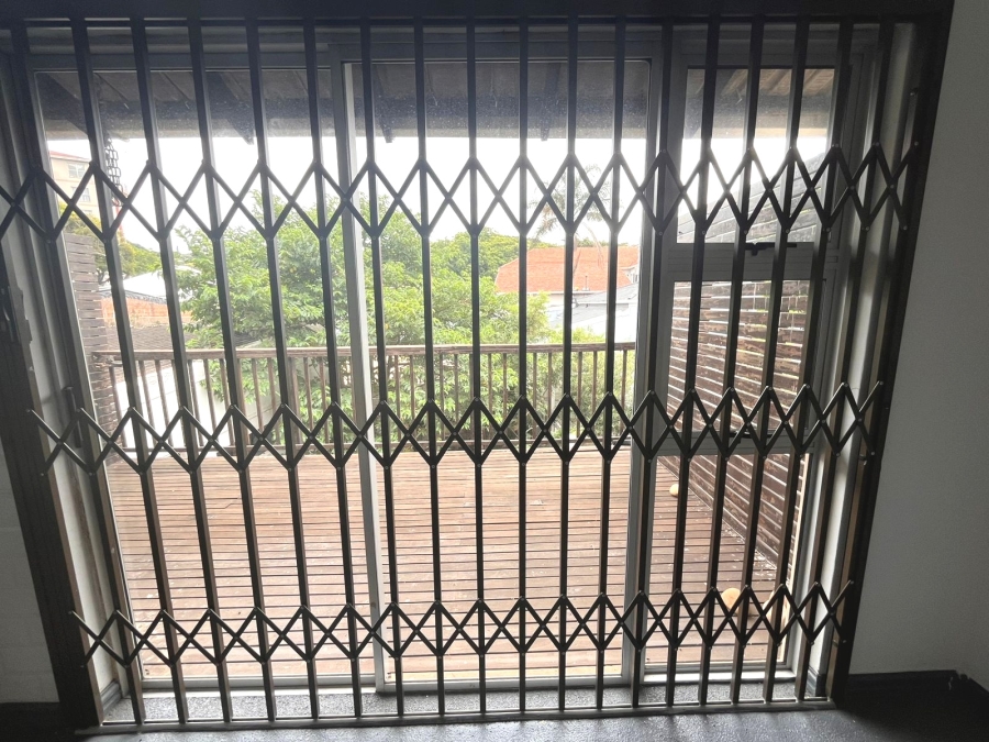 3 Bedroom Property for Sale in Windermere KwaZulu-Natal