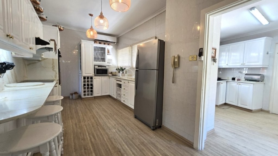 3 Bedroom Property for Sale in Cowies Hill KwaZulu-Natal