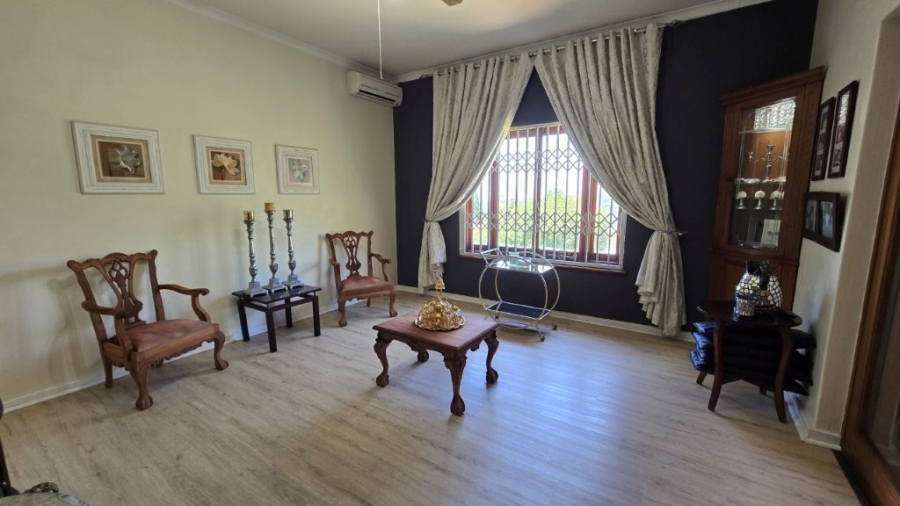 3 Bedroom Property for Sale in Cowies Hill KwaZulu-Natal