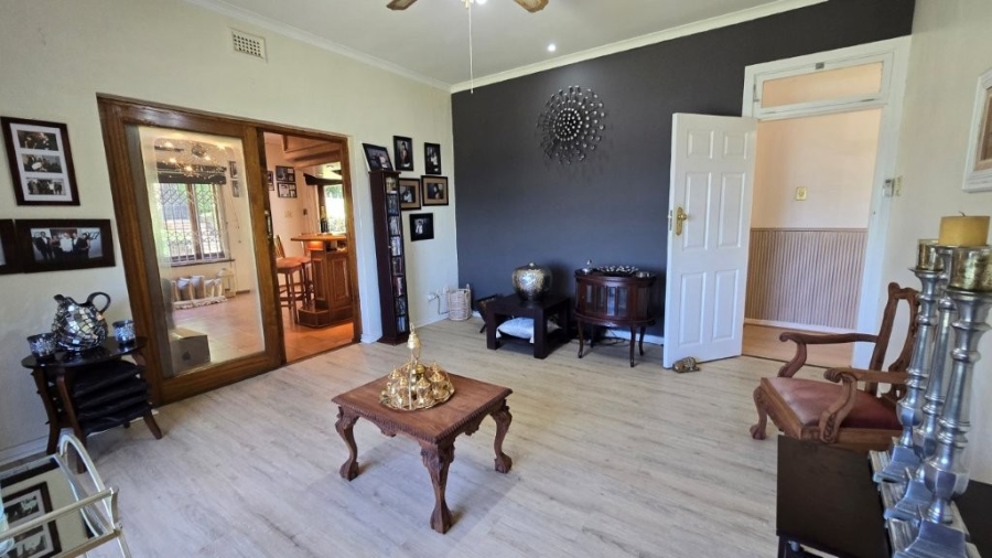 3 Bedroom Property for Sale in Cowies Hill KwaZulu-Natal