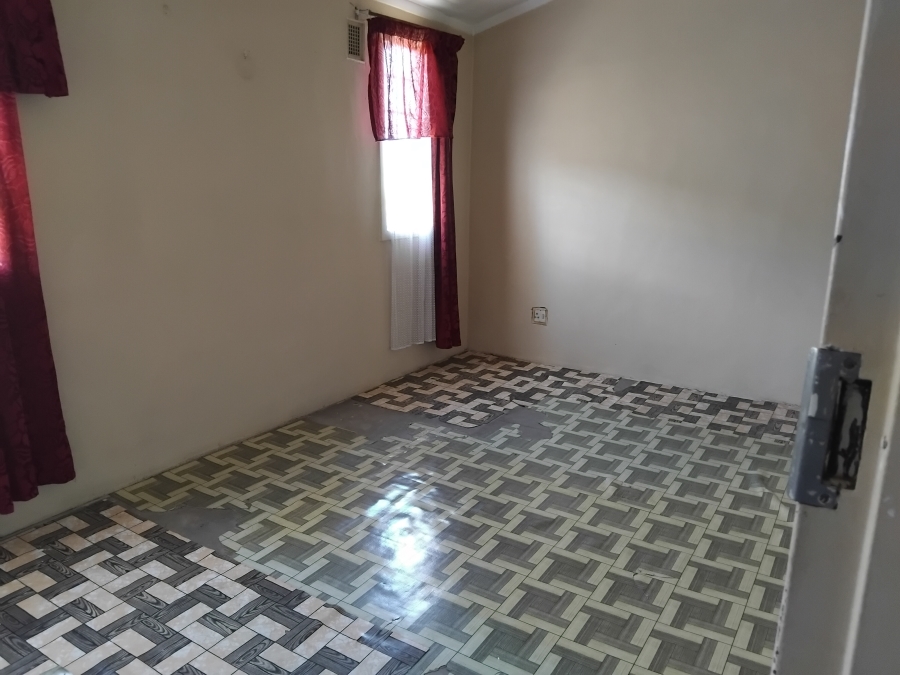 2 Bedroom Property for Sale in Lenham KwaZulu-Natal