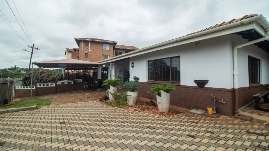 2 Bedroom Property for Sale in Amanzimtoti KwaZulu-Natal