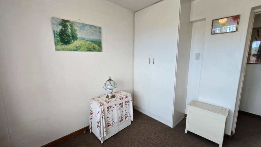 2 Bedroom Property for Sale in Pinetown KwaZulu-Natal