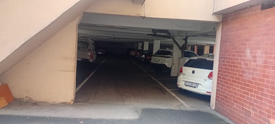 2 Bedroom Property for Sale in Durban Central KwaZulu-Natal