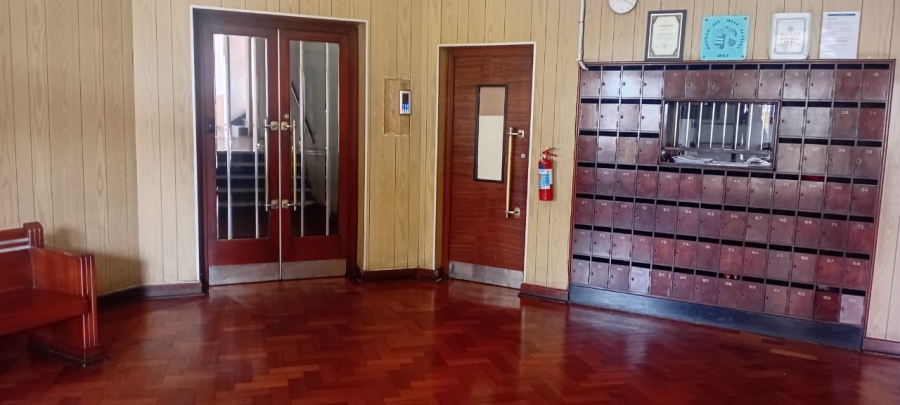 2 Bedroom Property for Sale in Durban Central KwaZulu-Natal
