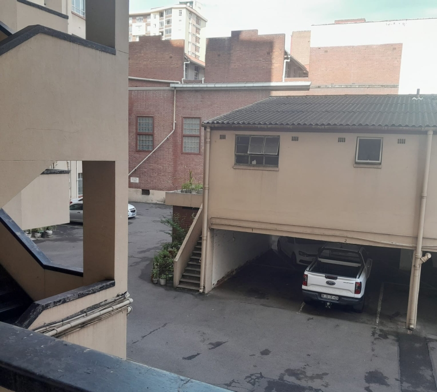 2 Bedroom Property for Sale in Durban Central KwaZulu-Natal