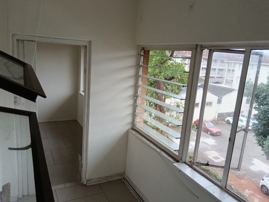 To Let 2 Bedroom Property for Rent in Umbilo KwaZulu-Natal