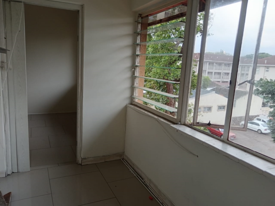 To Let 2 Bedroom Property for Rent in Umbilo KwaZulu-Natal
