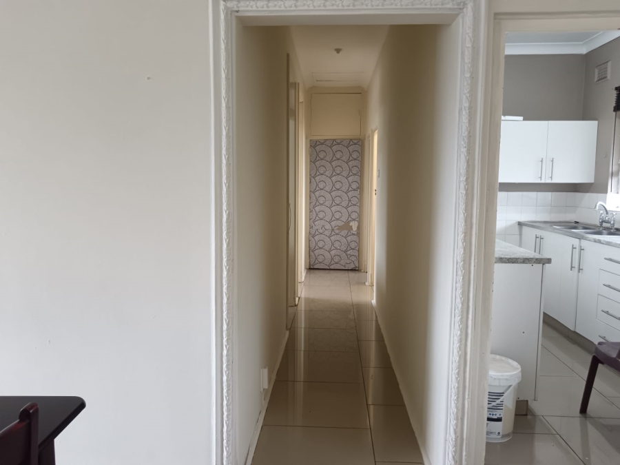 To Let 2 Bedroom Property for Rent in Umbilo KwaZulu-Natal