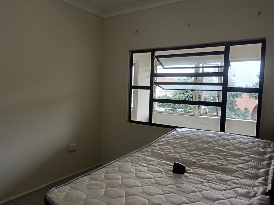 To Let 2 Bedroom Property for Rent in Umbilo KwaZulu-Natal