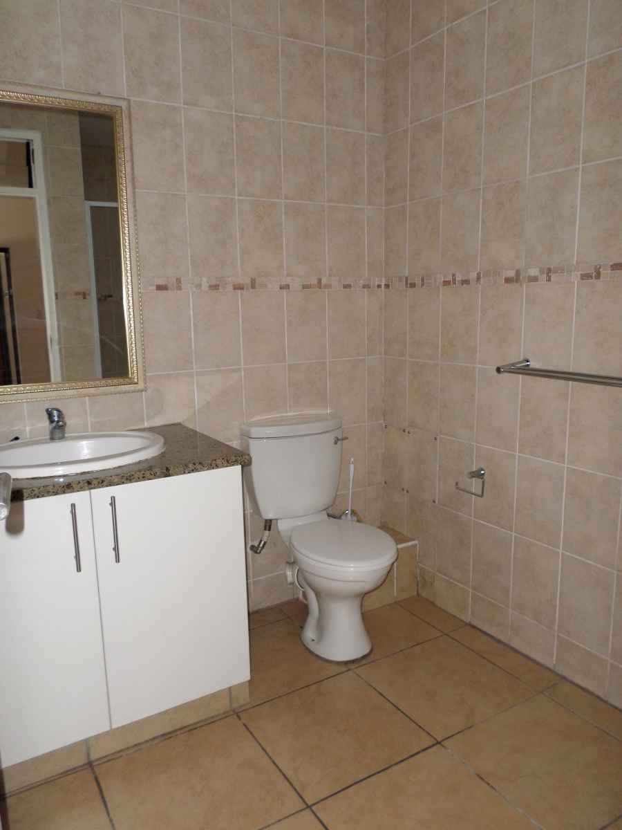 To Let 2 Bedroom Property for Rent in La Mercy KwaZulu-Natal