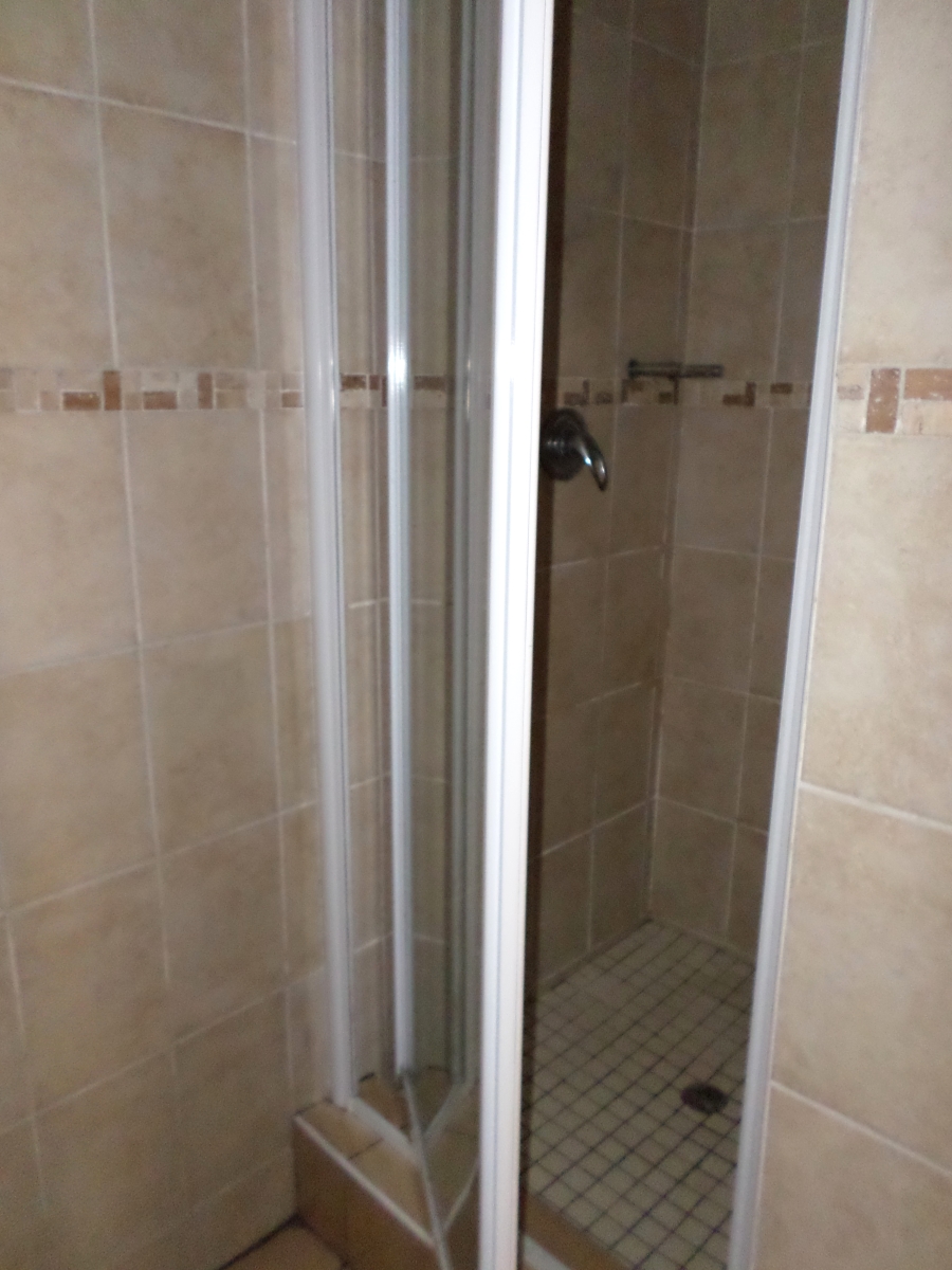 To Let 2 Bedroom Property for Rent in La Mercy KwaZulu-Natal