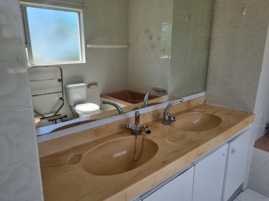 3 Bedroom Property for Sale in Umhlanga KwaZulu-Natal