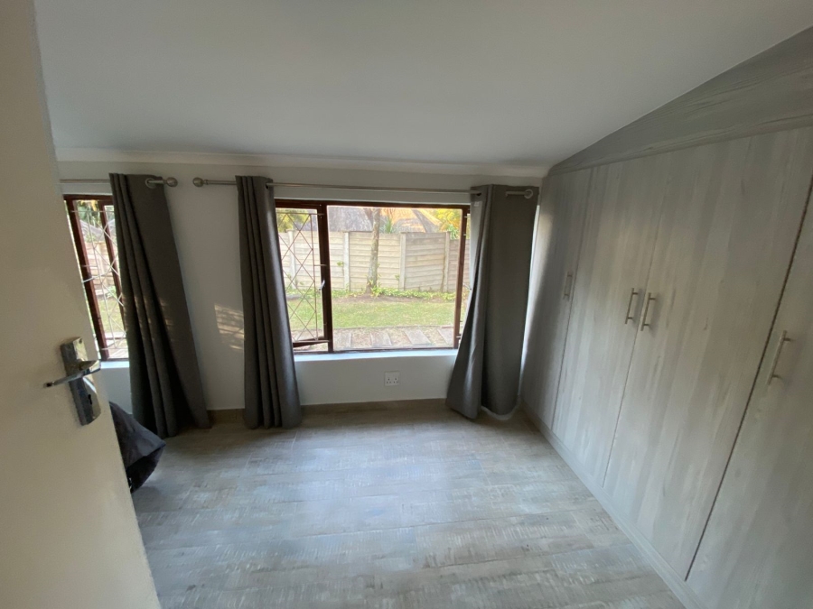 To Let 1 Bedroom Property for Rent in Kloof KwaZulu-Natal