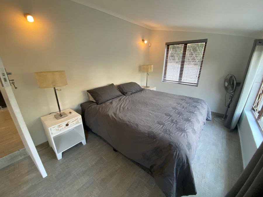 To Let 1 Bedroom Property for Rent in Kloof KwaZulu-Natal