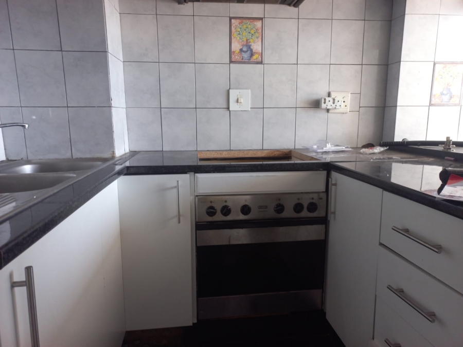 To Let 2 Bedroom Property for Rent in Windermere KwaZulu-Natal