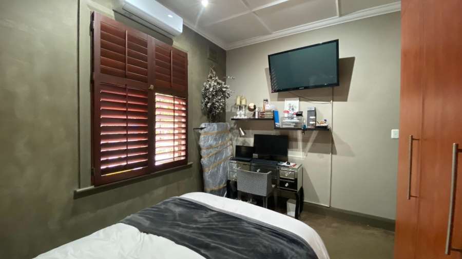 4 Bedroom Property for Sale in Manor Gardens KwaZulu-Natal