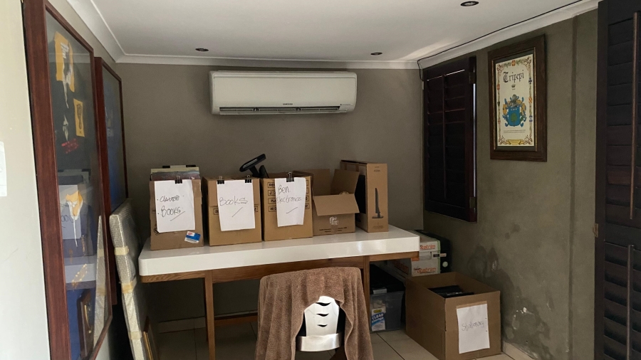 4 Bedroom Property for Sale in Manor Gardens KwaZulu-Natal