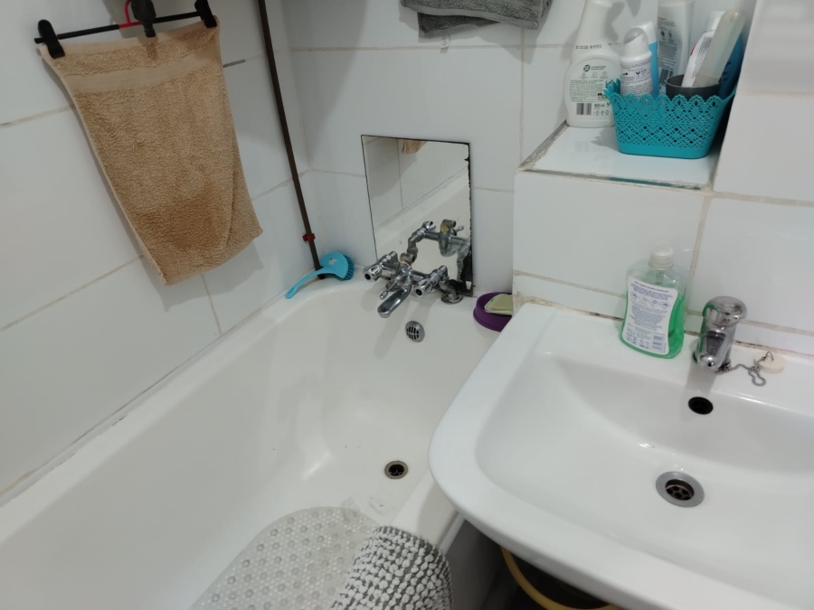 2 Bedroom Property for Sale in South Beach KwaZulu-Natal