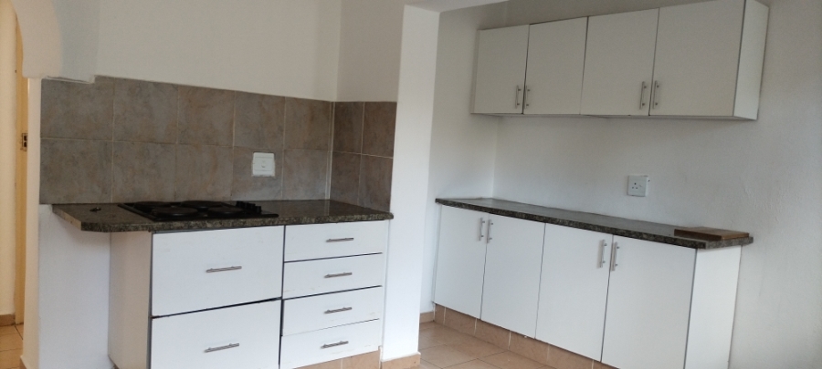 To Let 2 Bedroom Property for Rent in Clare Hills KwaZulu-Natal