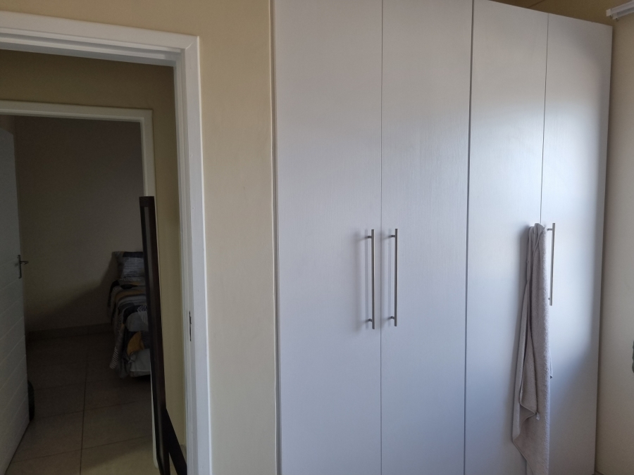 To Let 3 Bedroom Property for Rent in La Mercy KwaZulu-Natal