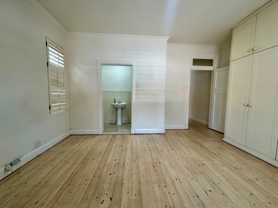 3 Bedroom Property for Sale in Glenwood KwaZulu-Natal