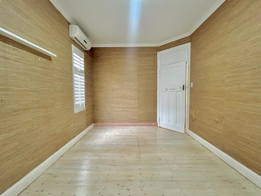 3 Bedroom Property for Sale in Glenwood KwaZulu-Natal