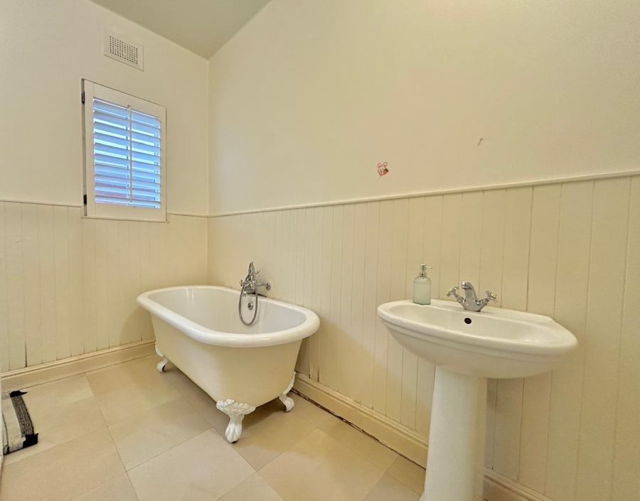 3 Bedroom Property for Sale in Glenwood KwaZulu-Natal