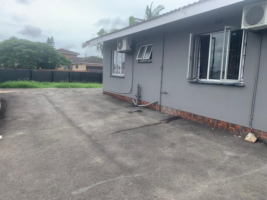 To Let 3 Bedroom Property for Rent in Brackenham KwaZulu-Natal