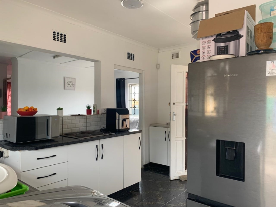 To Let 3 Bedroom Property for Rent in Brackenham KwaZulu-Natal