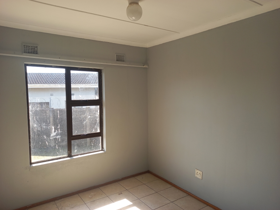 3 Bedroom Property for Sale in Esikhawini KwaZulu-Natal