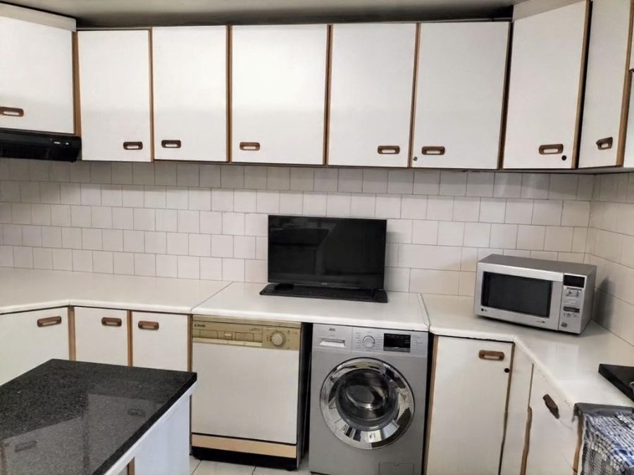 5 Bedroom Property for Sale in Cowies Hill Park KwaZulu-Natal