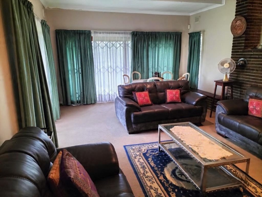 5 Bedroom Property for Sale in Cowies Hill Park KwaZulu-Natal