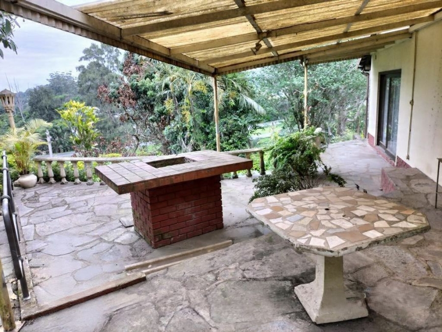 5 Bedroom Property for Sale in Cowies Hill Park KwaZulu-Natal