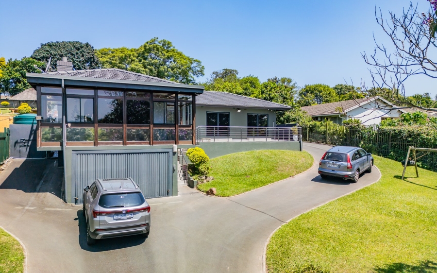 4 Bedroom Property for Sale in Farningham Ridge KwaZulu-Natal