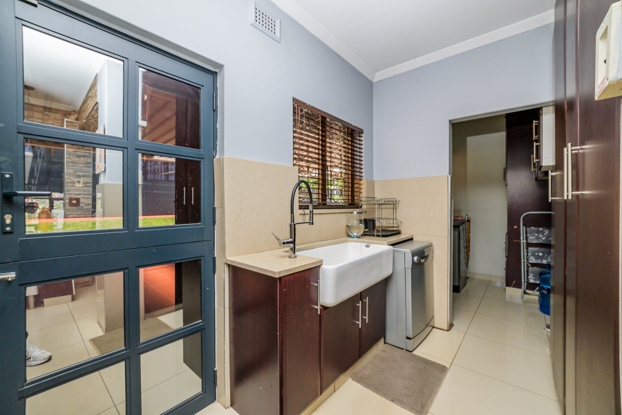 4 Bedroom Property for Sale in Farningham Ridge KwaZulu-Natal