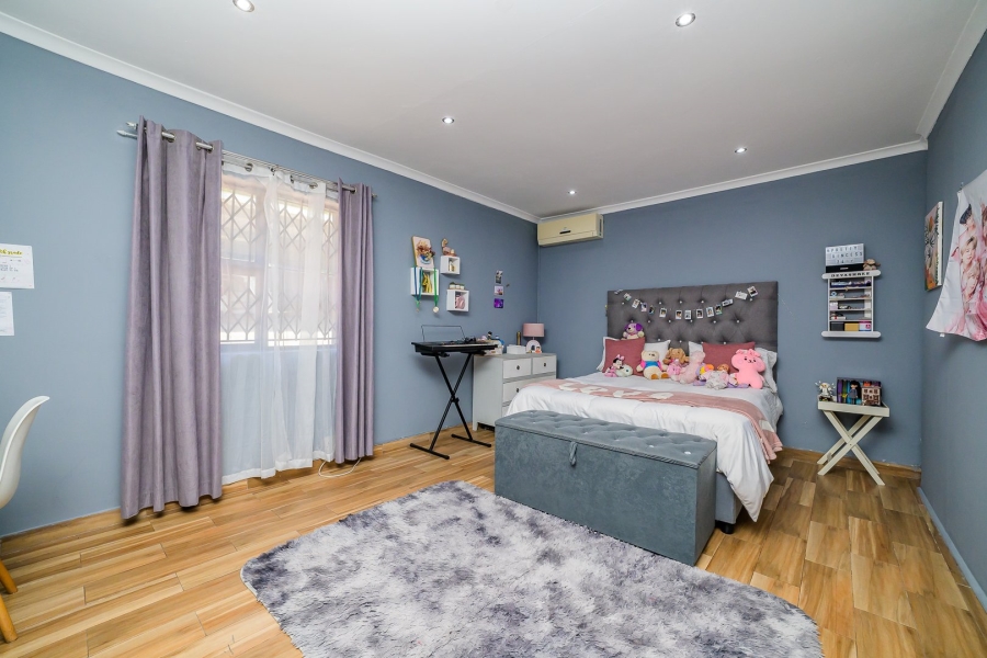 4 Bedroom Property for Sale in Farningham Ridge KwaZulu-Natal