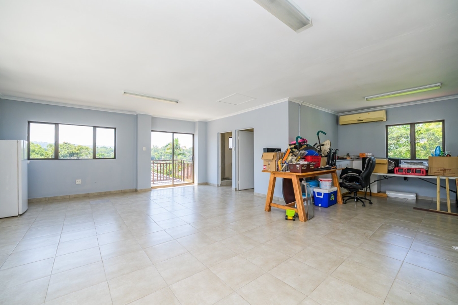 4 Bedroom Property for Sale in Farningham Ridge KwaZulu-Natal