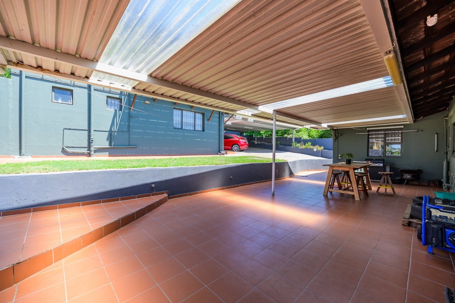 4 Bedroom Property for Sale in Farningham Ridge KwaZulu-Natal