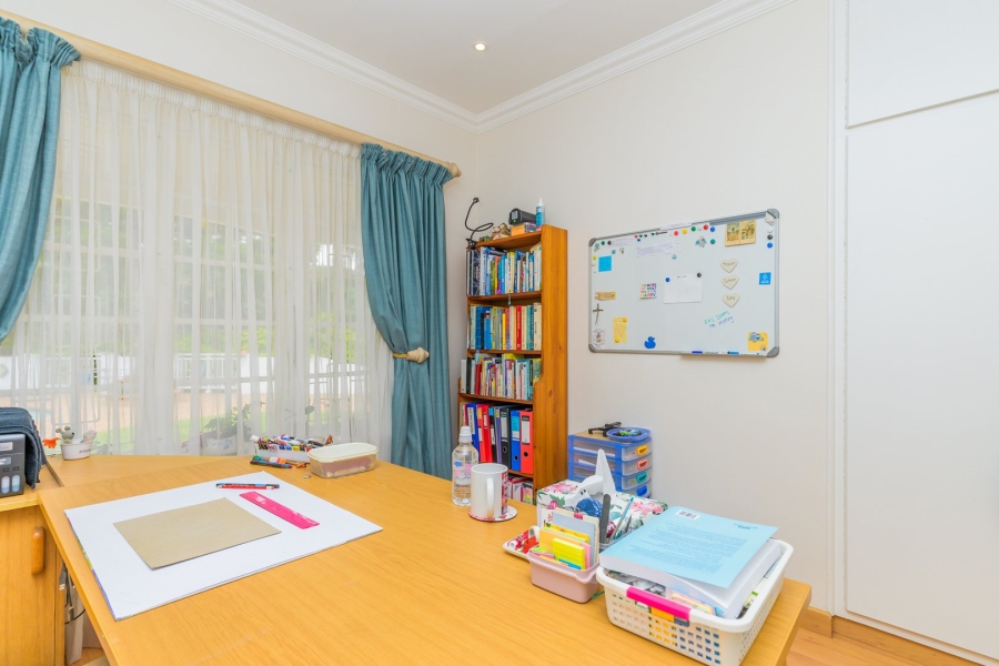 5 Bedroom Property for Sale in Woodside KwaZulu-Natal