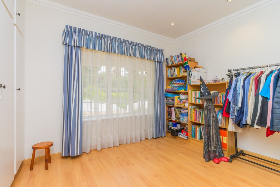 5 Bedroom Property for Sale in Woodside KwaZulu-Natal